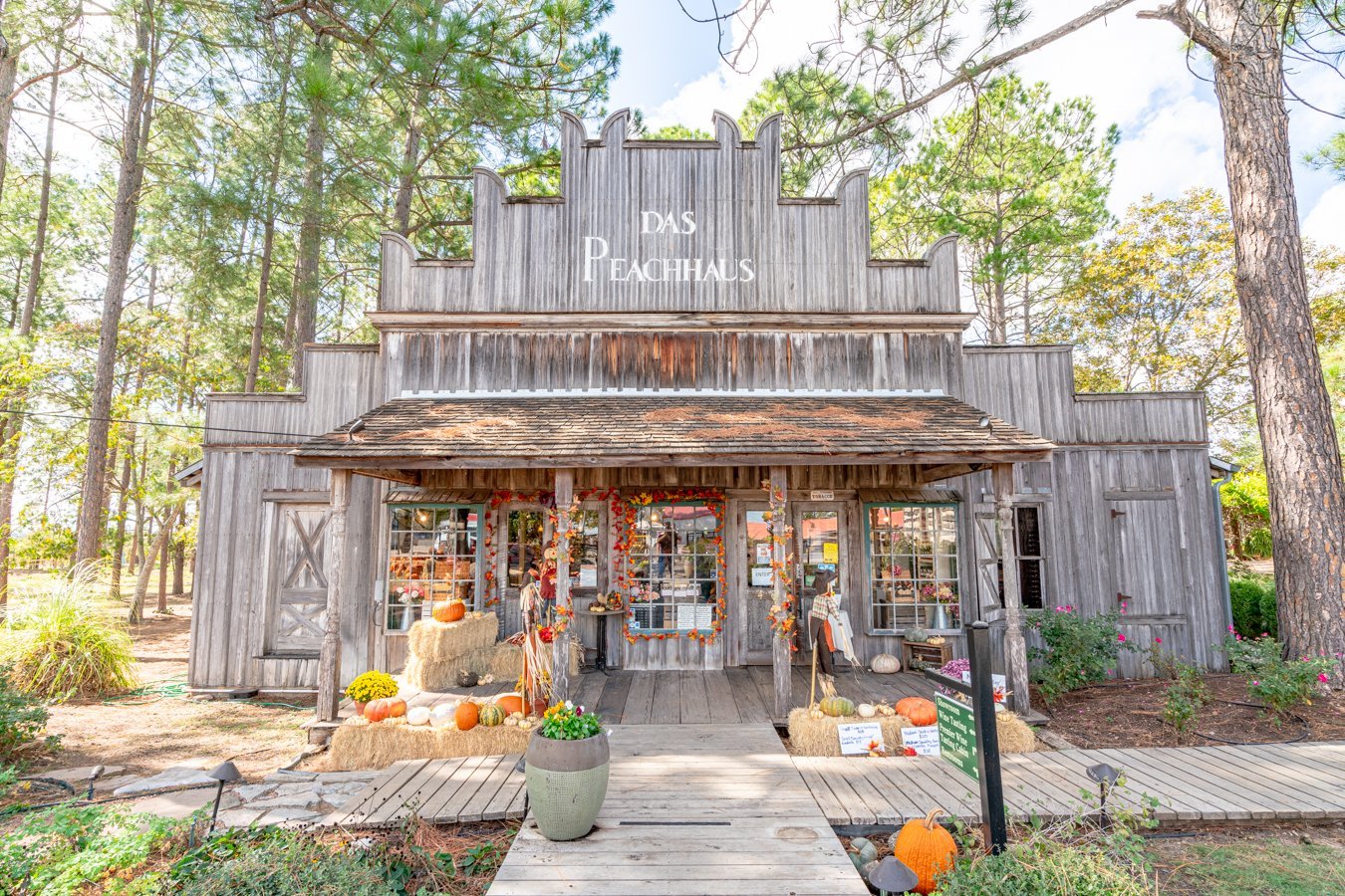 front facade of das peach haus, a popular place to go shopping in fredericksburg, one of the best german towns in texas